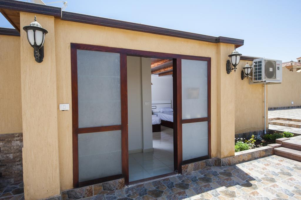 Sunny Seaside Villa Hurghada Exterior foto